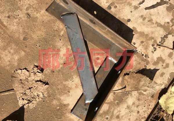 角钢支架